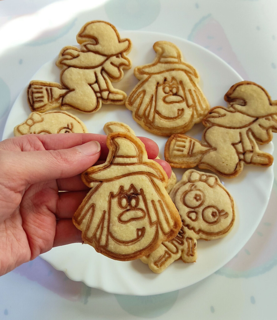 Halloweenské cukroví
